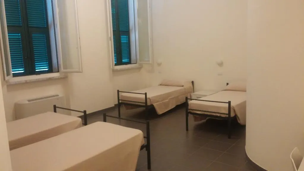 Hostel Ameglia 0*,  Itálie