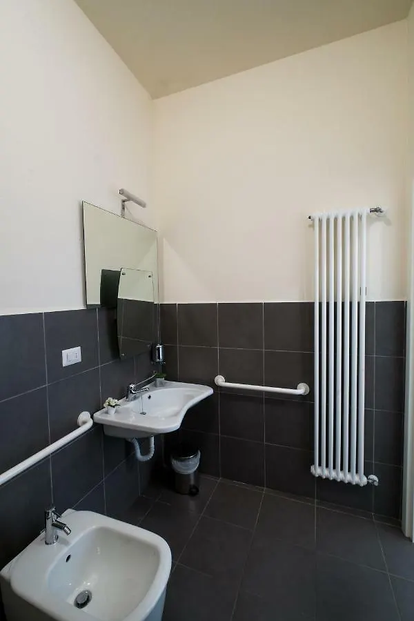 Hostel Ameglia